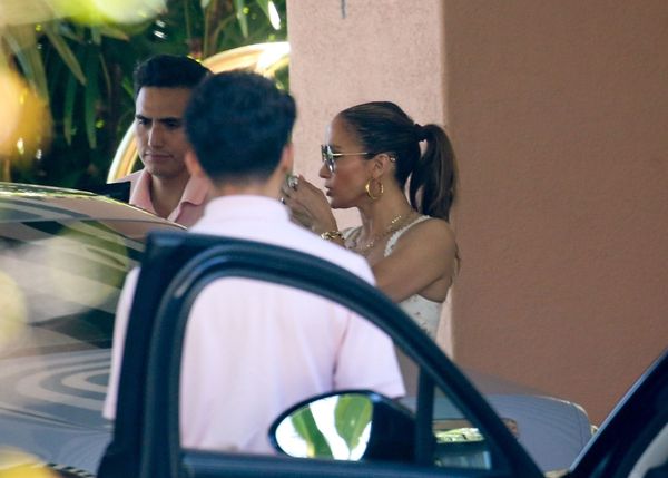 JLo’s Birthday Table Dance