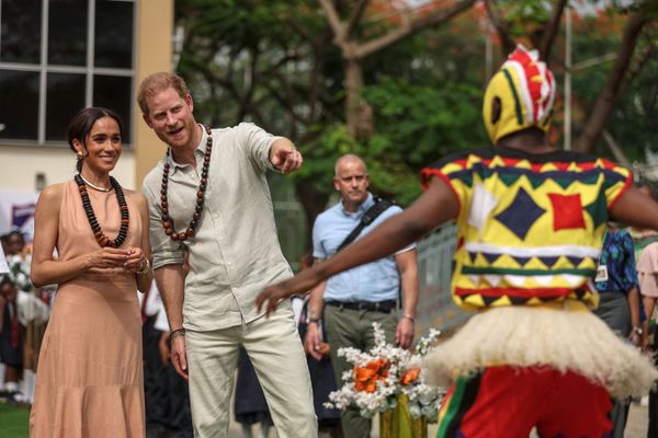 Harry and Meghan: Back on Tour