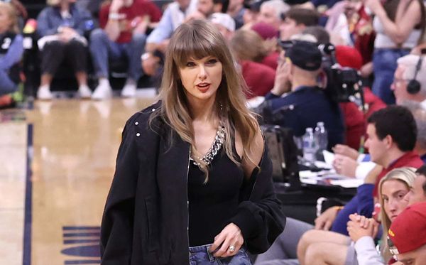 Taylor Swift’s country push